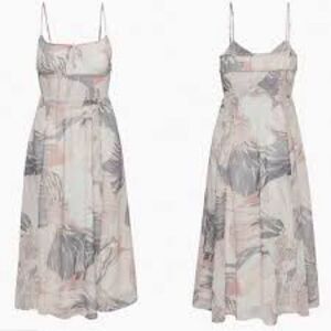 Wilfred Genoa Pink, Purple Floral Spaghetti Strap Smocked Midi Dress Size Small